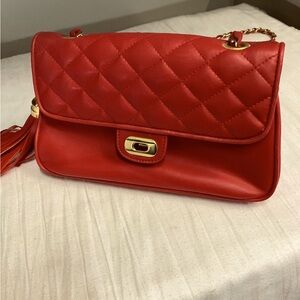 A&W quilted shoulder purse